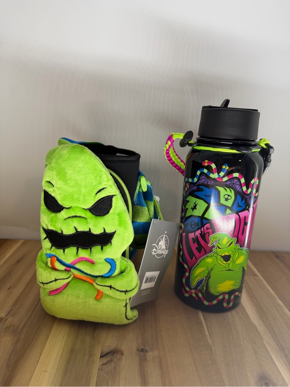 Disney Oogie Boogie Nightmare Before Christmas + Plush Carrier NWT 32 oz